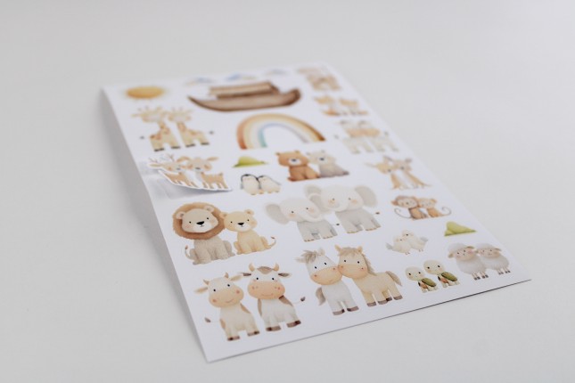 Noasa šķirsts – uzlīmes bērniem (24 gab.)